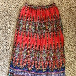 Pleated maxi skirt